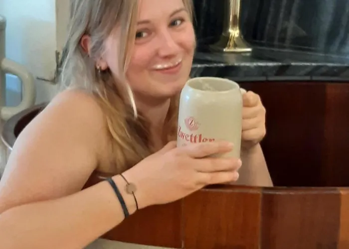 בית הארחה Zur Kirche